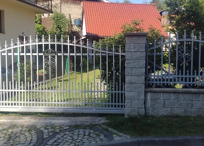 Zrodlana13 Apartamenty Makow Podhalanski